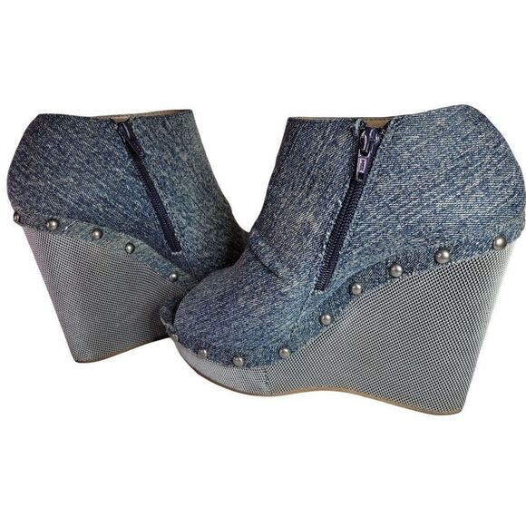 Vintage Calvin Klein Noreen Platform Wedges (Size 7.5) - Picture 13 of 13